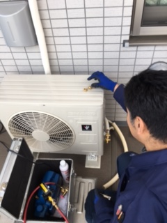 エアコン工事 エアコン工事
